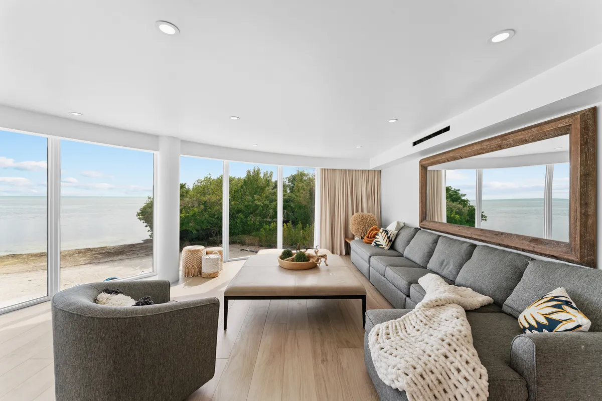 Wander Islamorada Beach