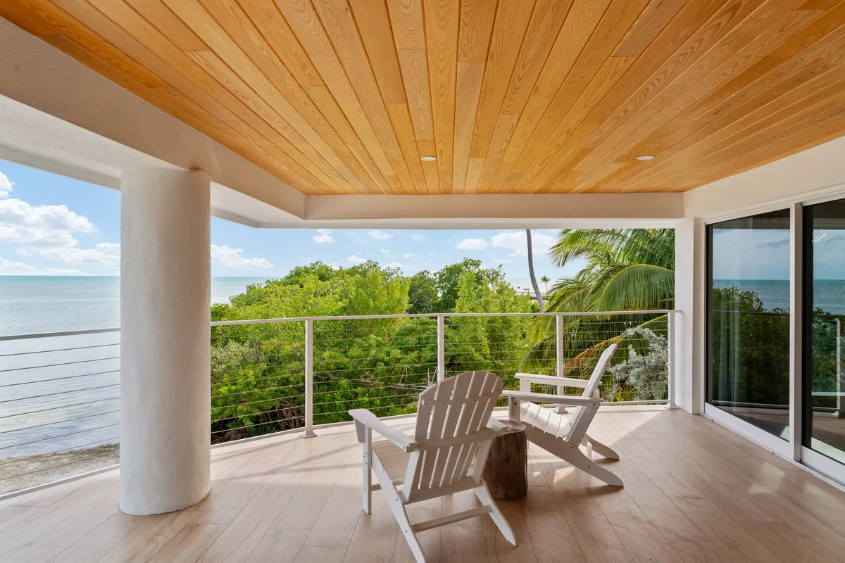 Wander Islamorada Beach