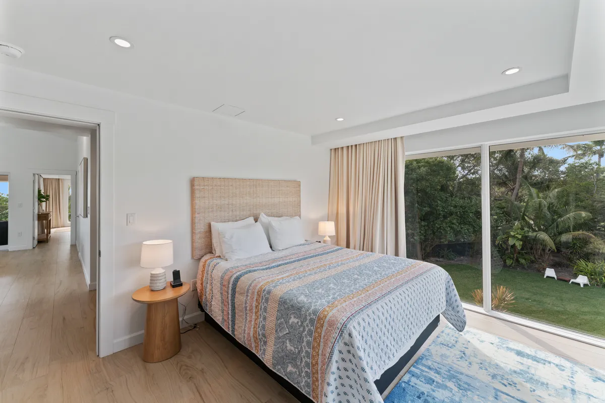 Bedroom 6 image