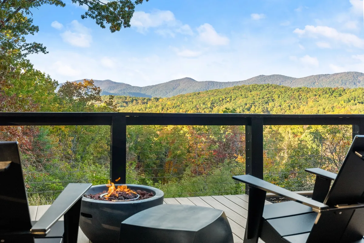 Wander Dahlonega Ash #22