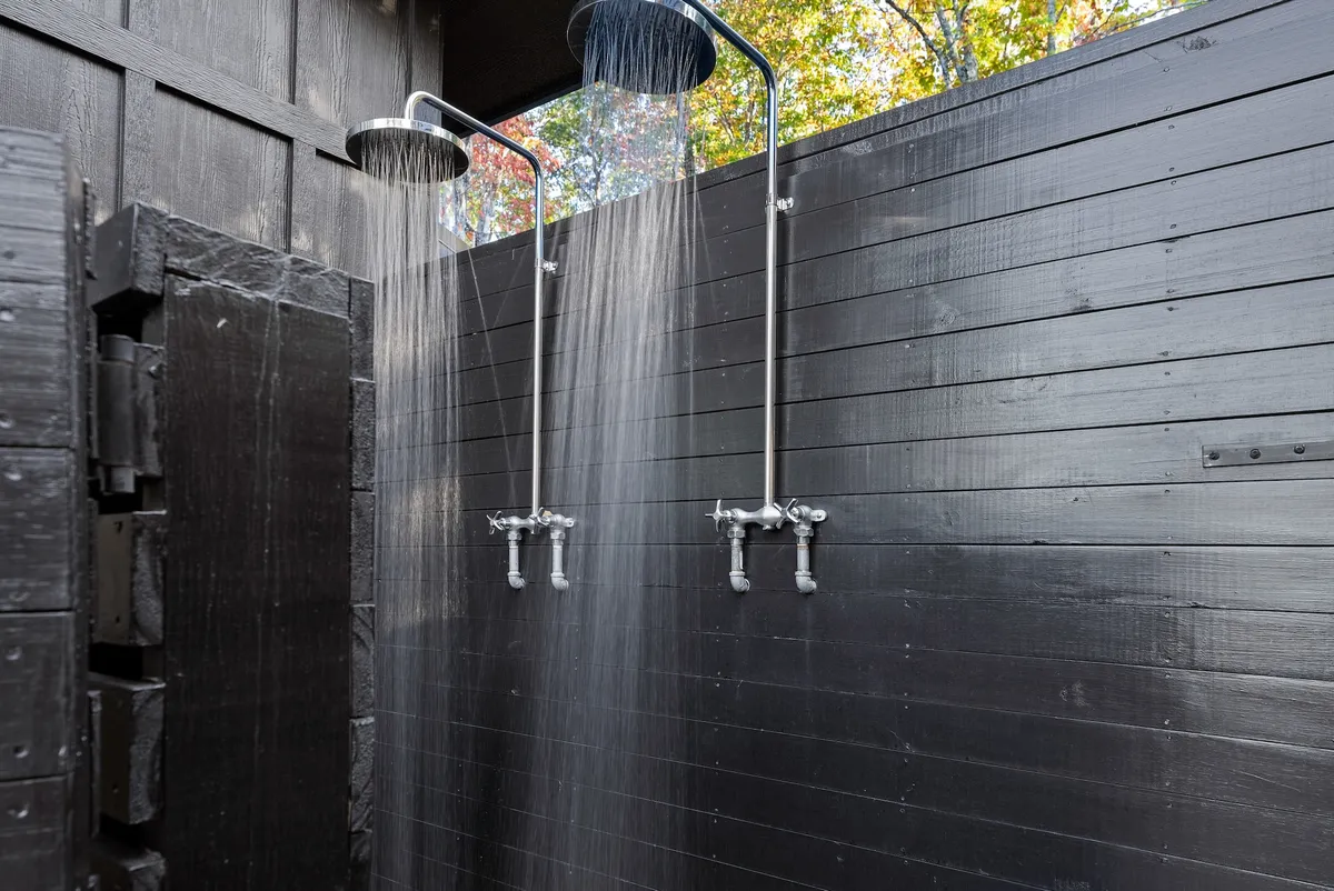 Wander Dahlonega Ash #17