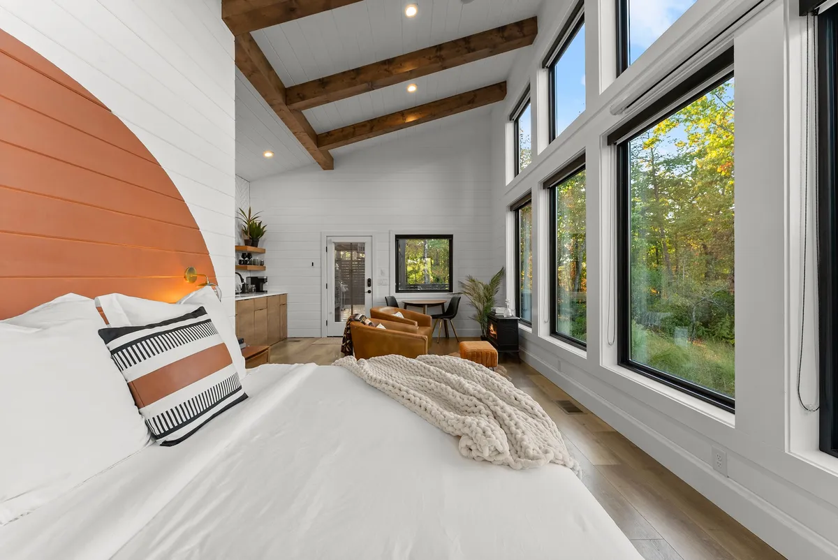 Wander Dahlonega Ash #24