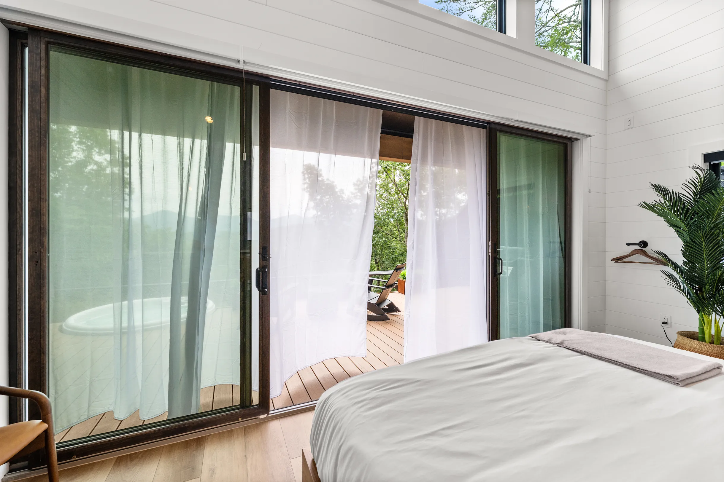 Wander Dahlonega Spruce #23