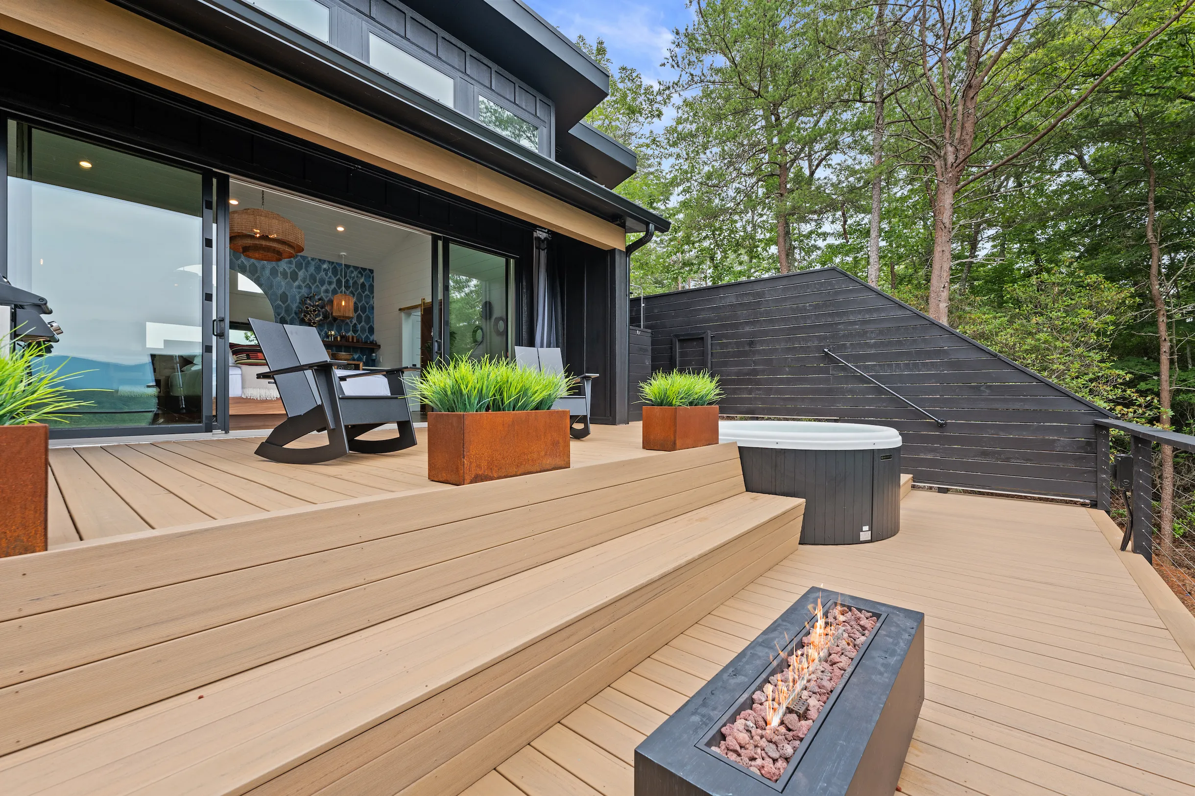 Wander Dahlonega Spruce #24