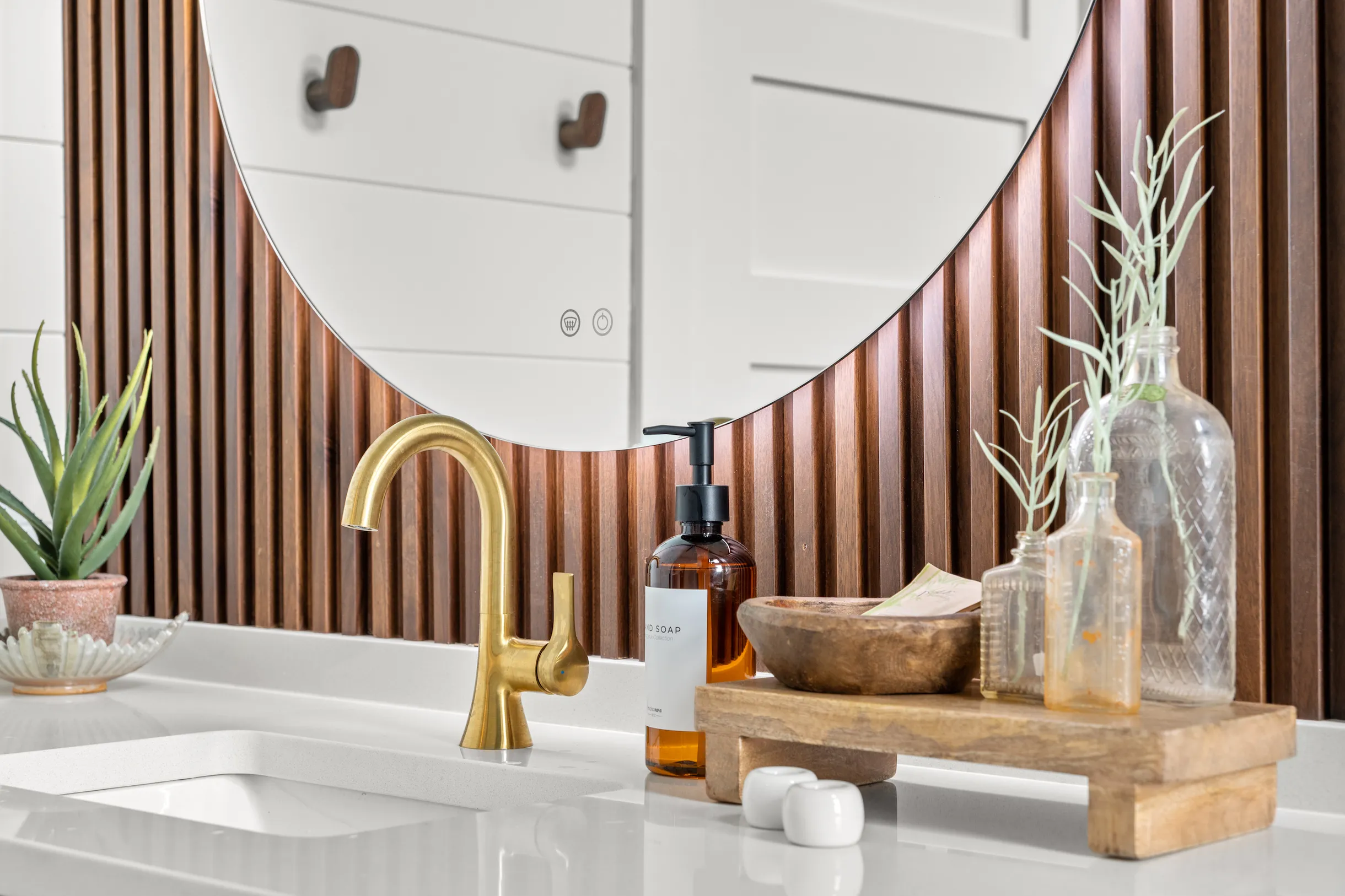 Wander Dahlonega Spruce #20