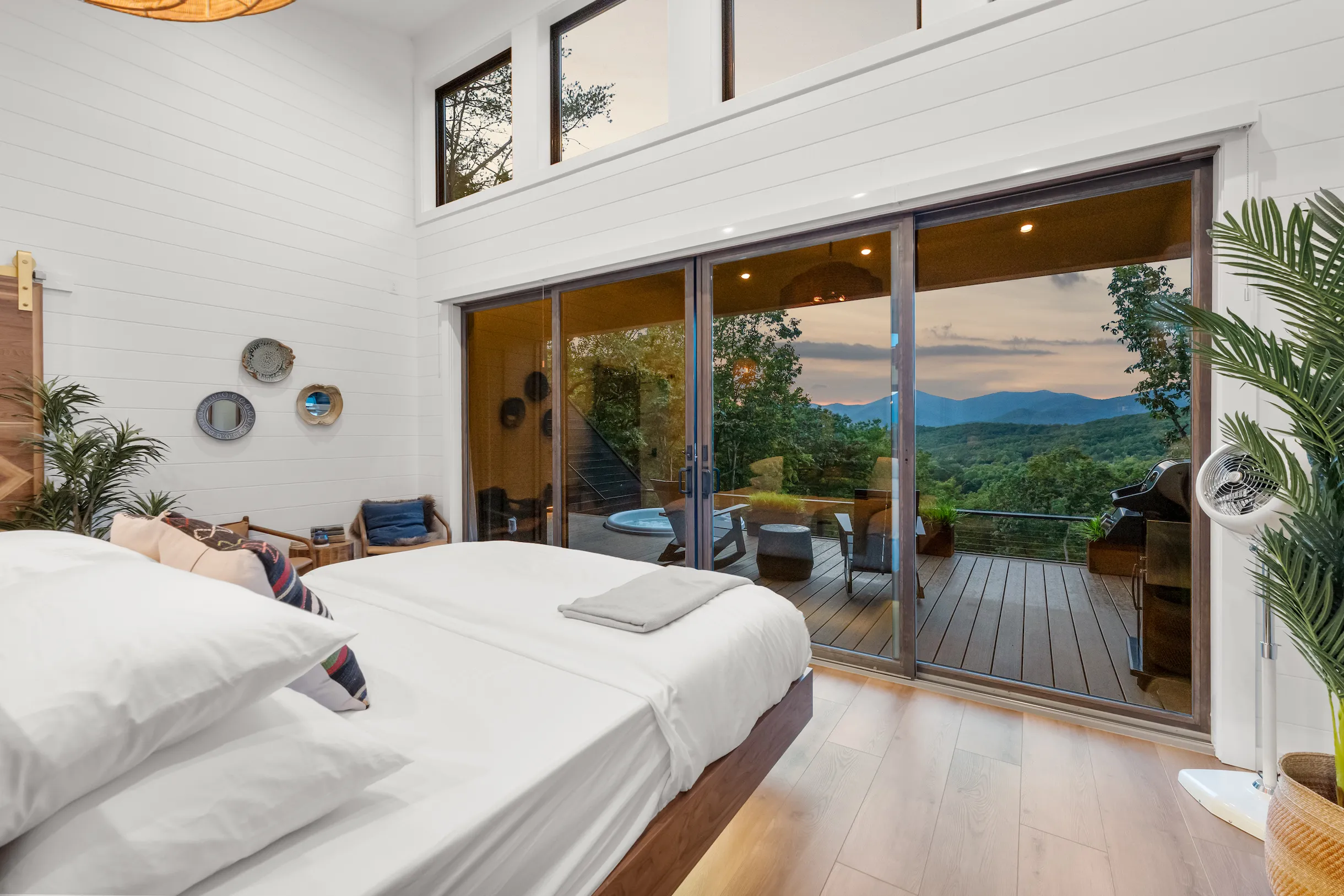 Wander Dahlonega Spruce #21