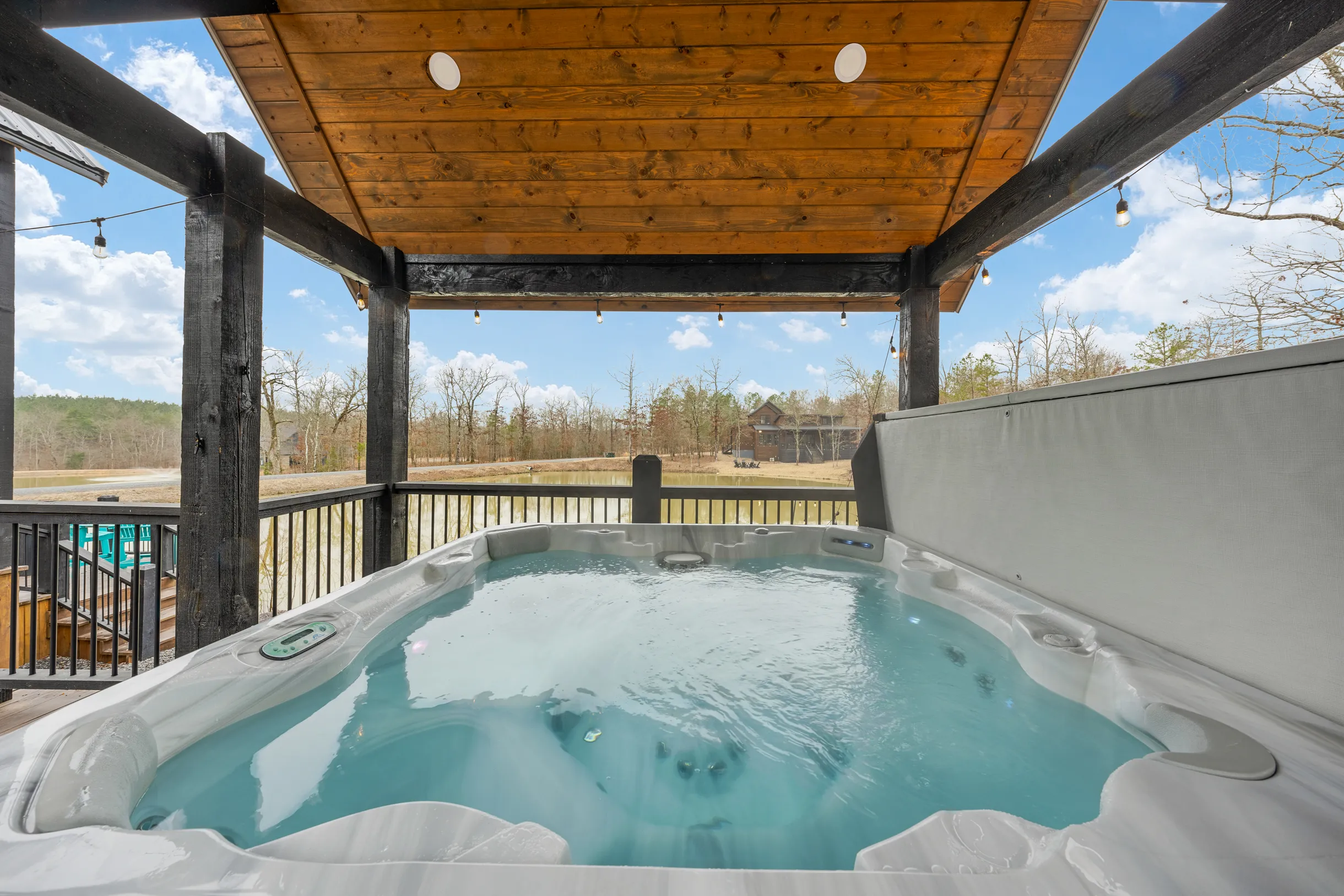 Wander Broken Bow Willow #72