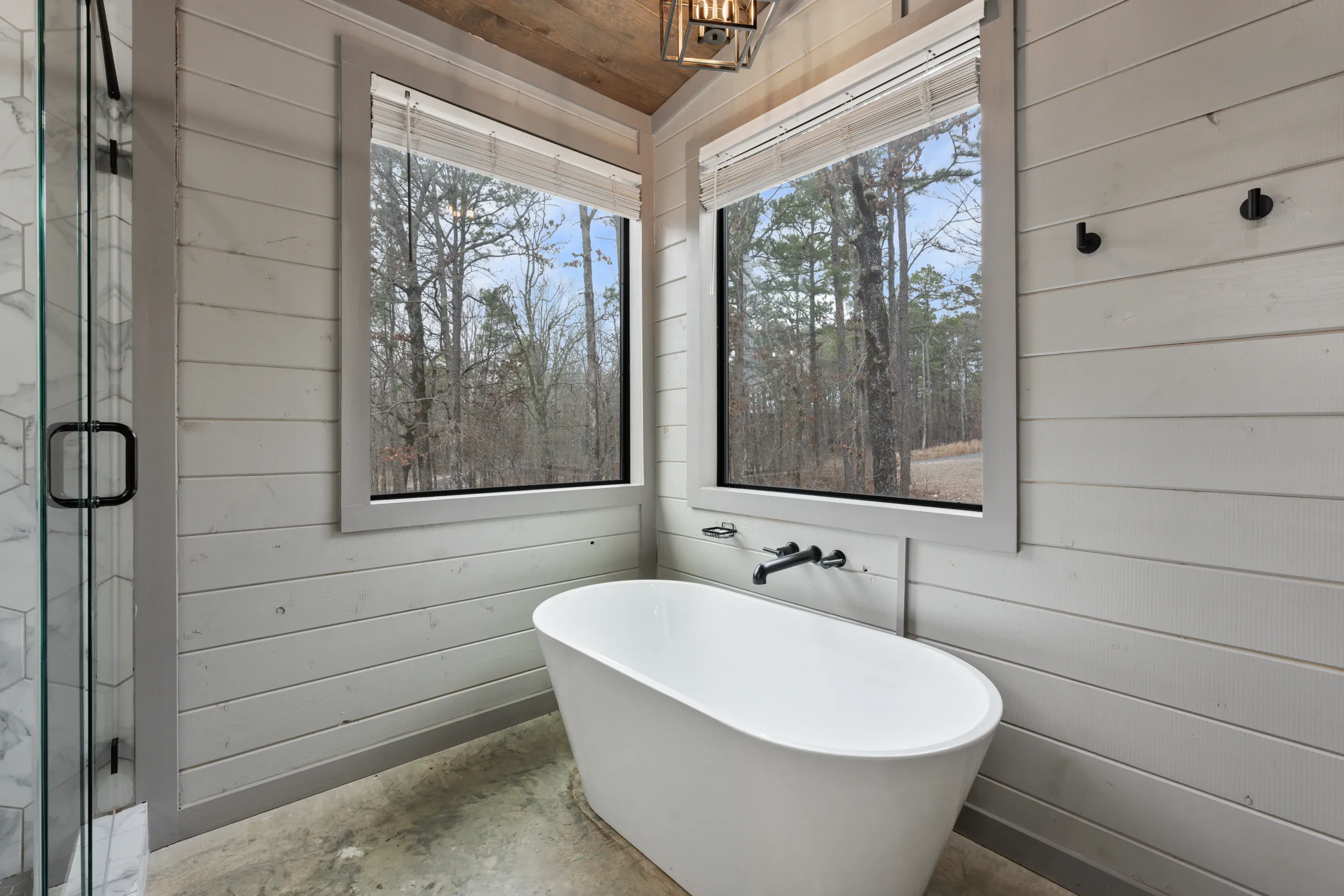 Wander Broken Bow Creek #26