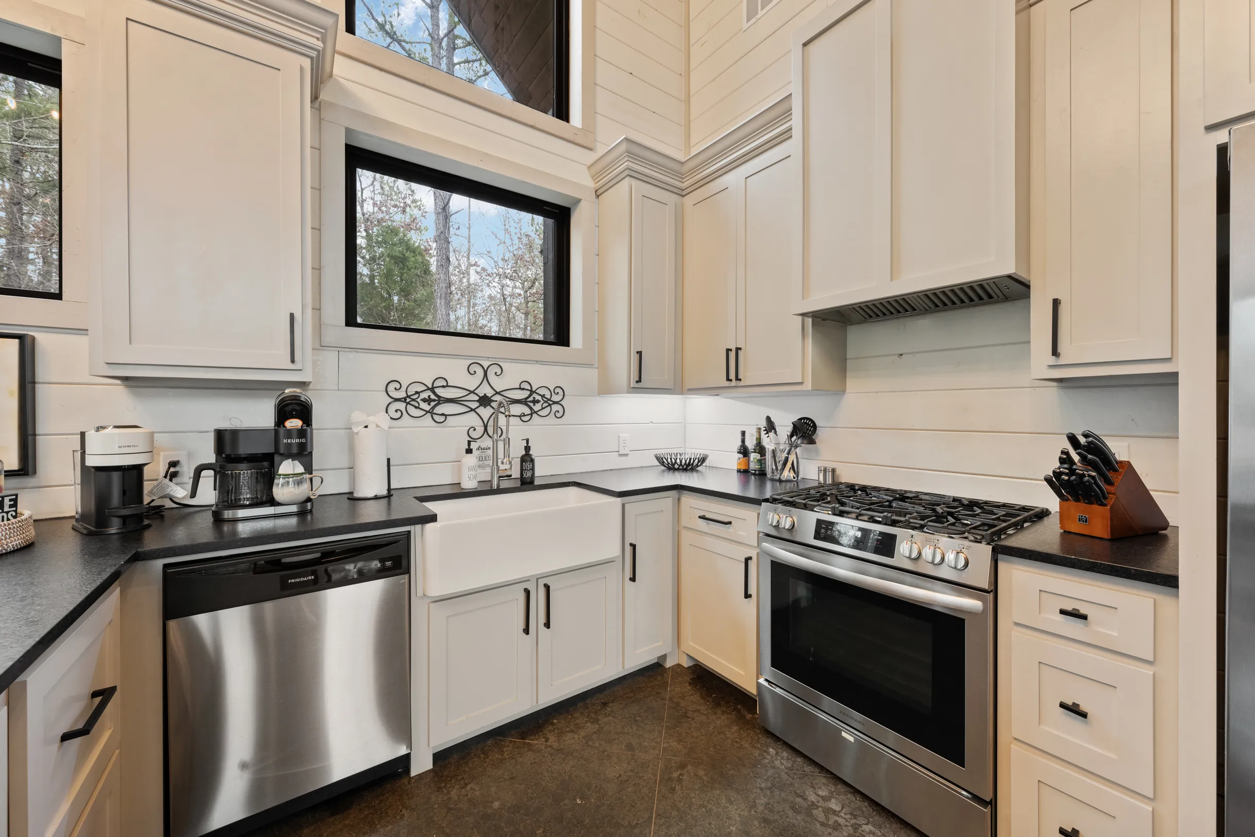 Wander Broken Bow Willow #53