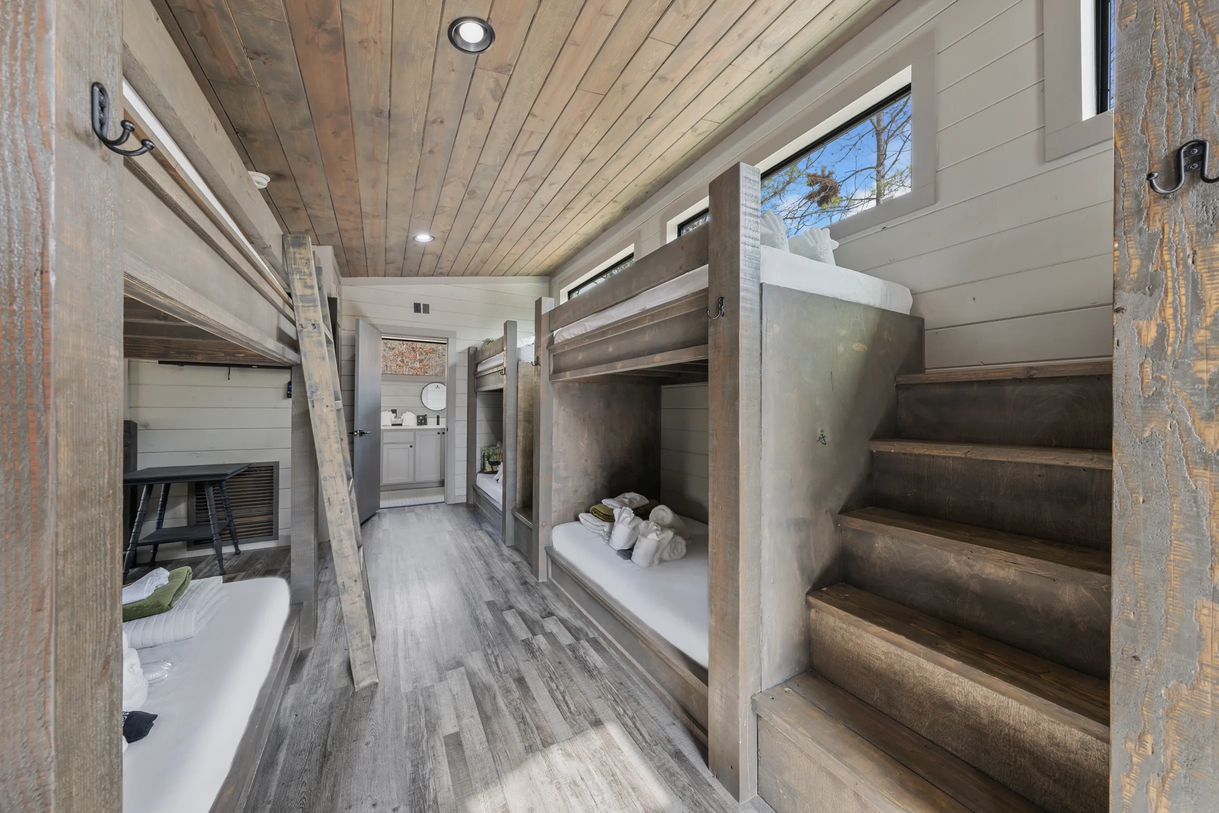 Wander Broken Bow Creek #43