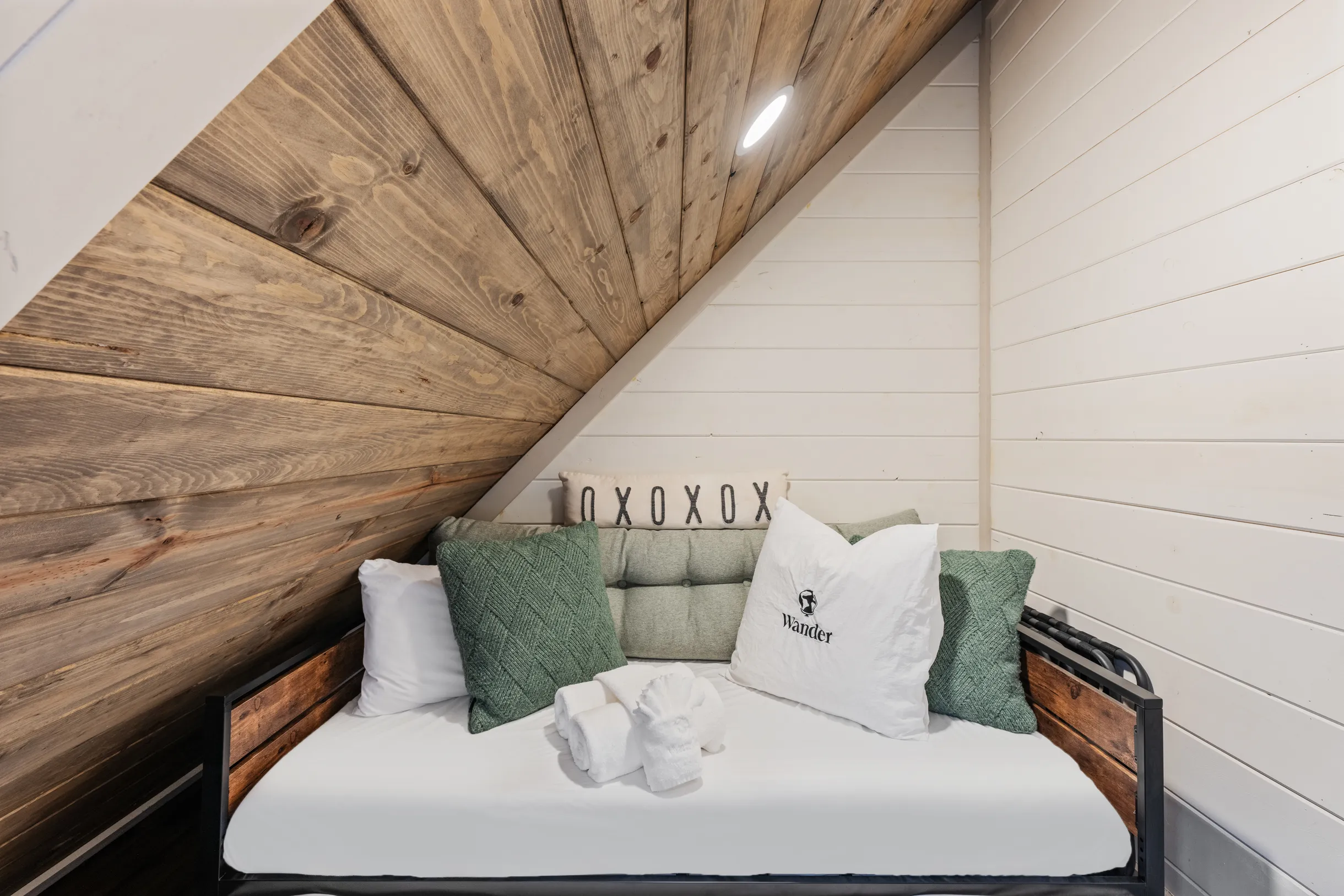 Wander Broken Bow Willow #71