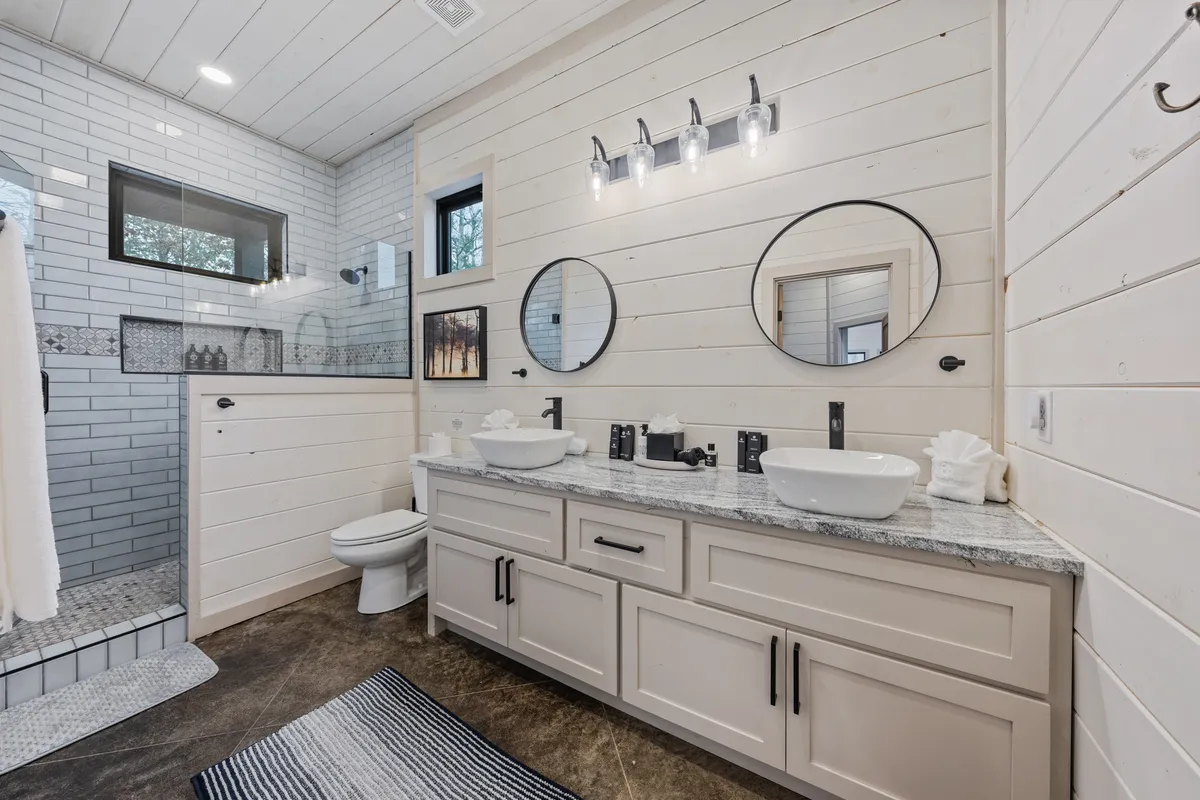 Wander Broken Bow Willow