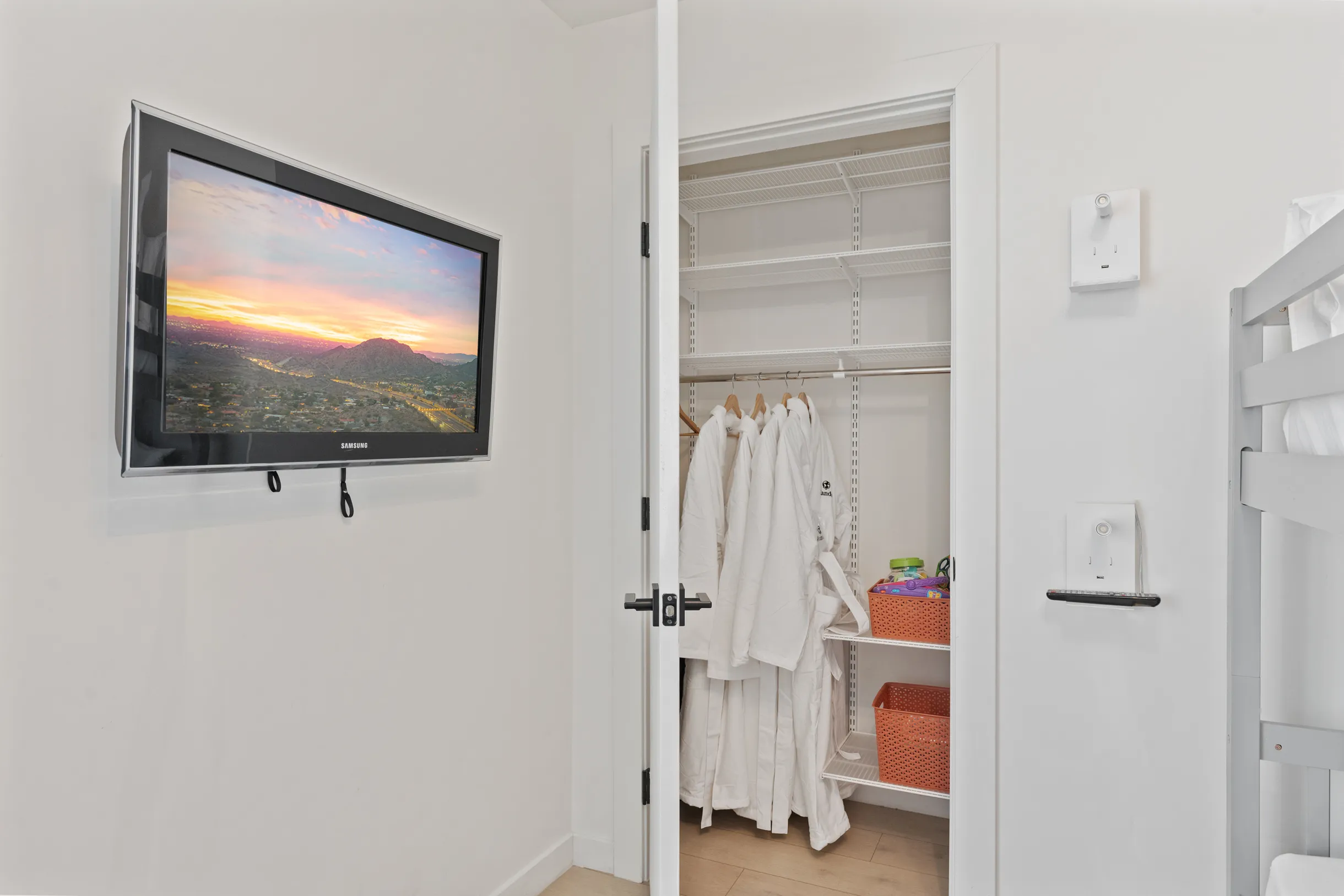 Wander Phoenix Vista #40