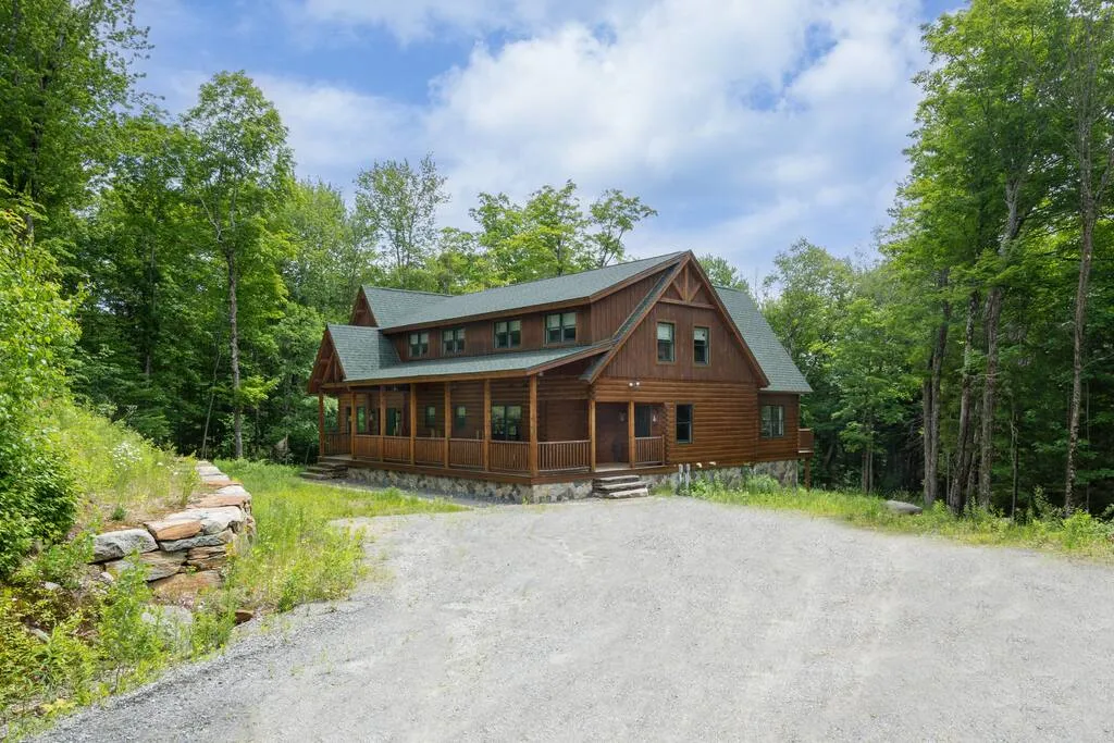 Home in Wilmington property photo 5