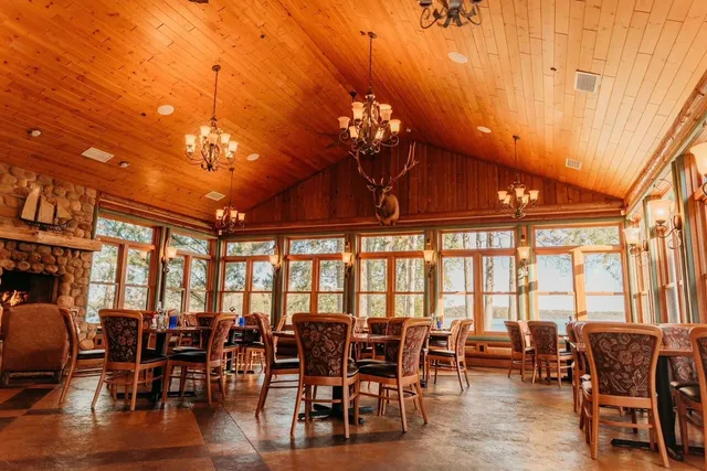 Balsam Lake Lodge - Restaurant