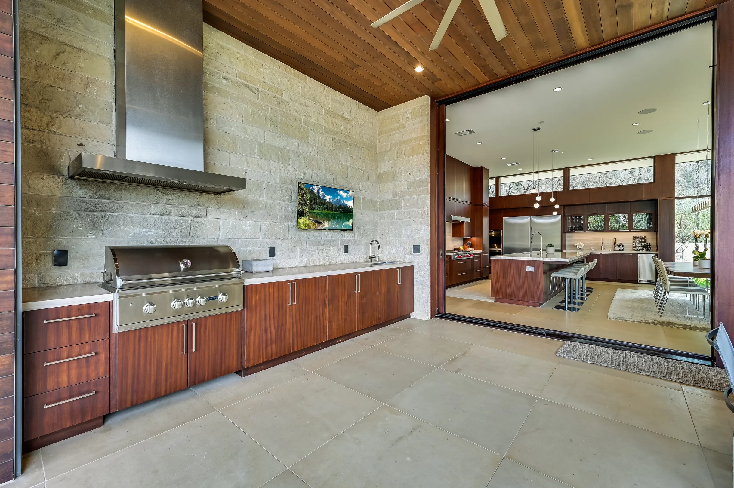 Wander Lake Austin #64