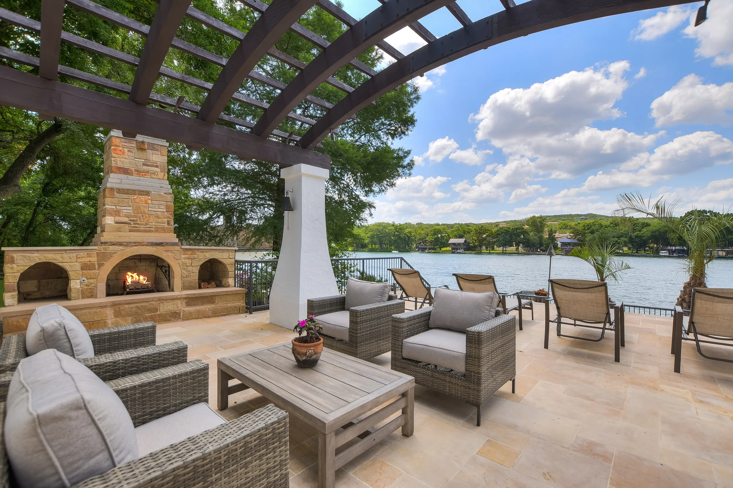 Wander Austin Paradise #4