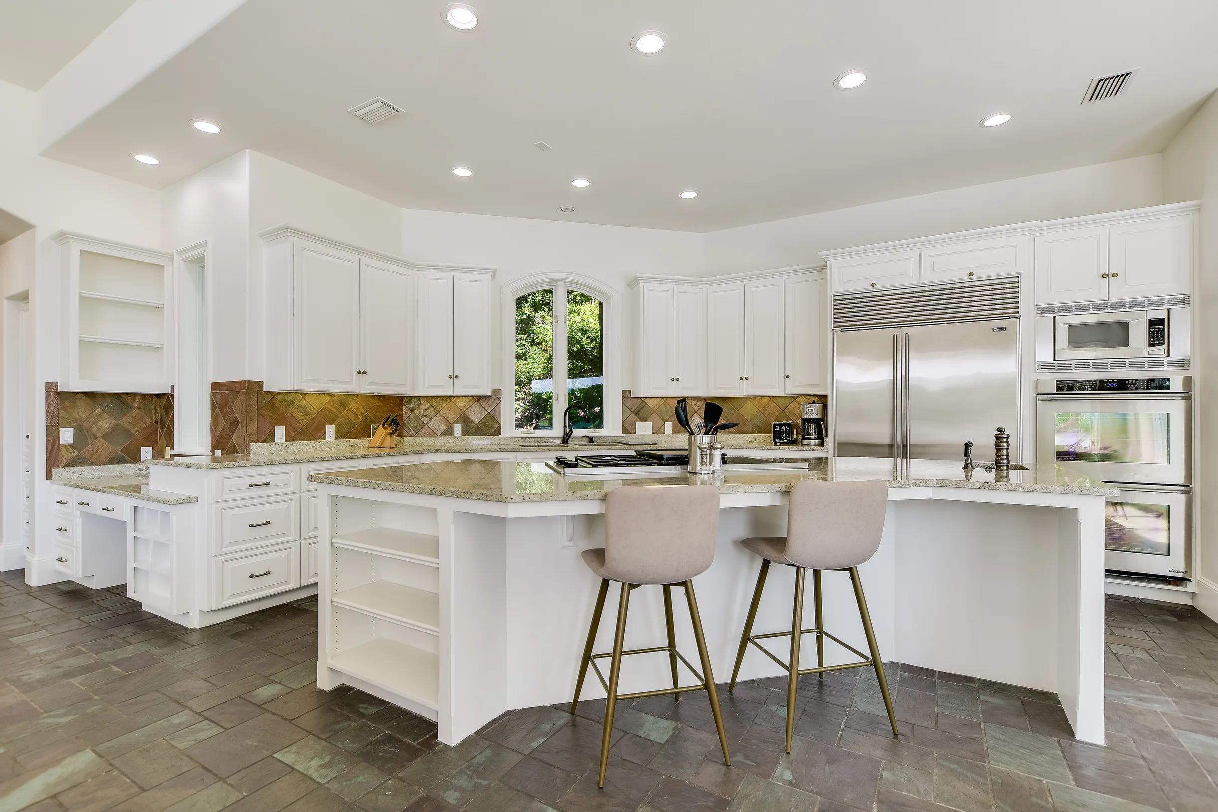 Wander Austin Paradise #9