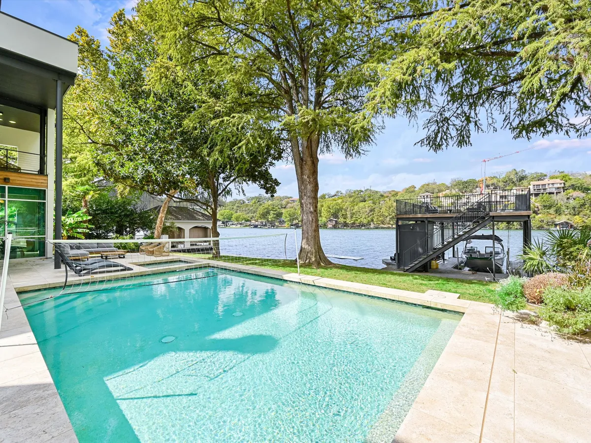 Wander Austin Emerald #49