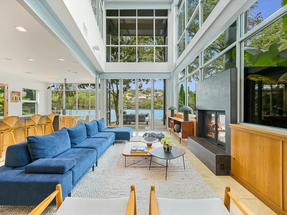 Wander Austin Emerald #4