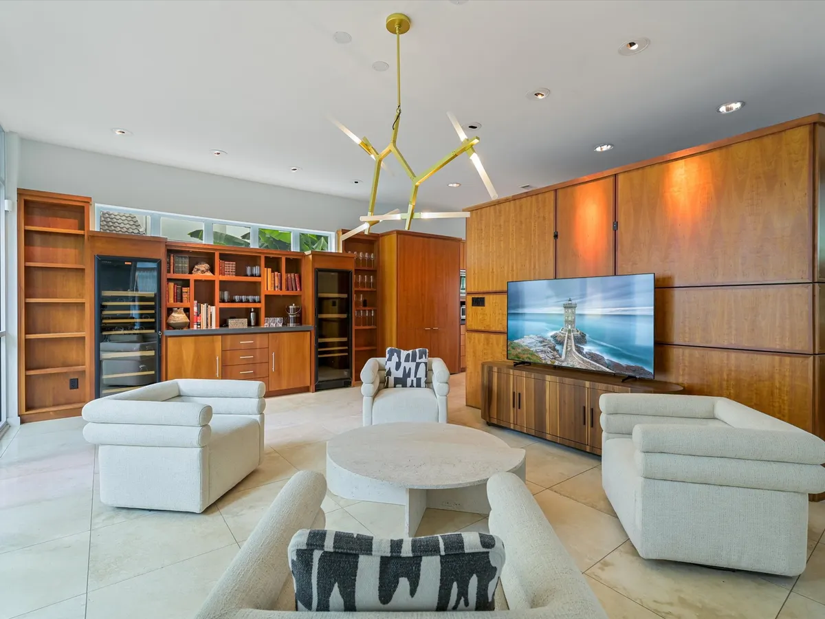 Wander Austin Emerald #25