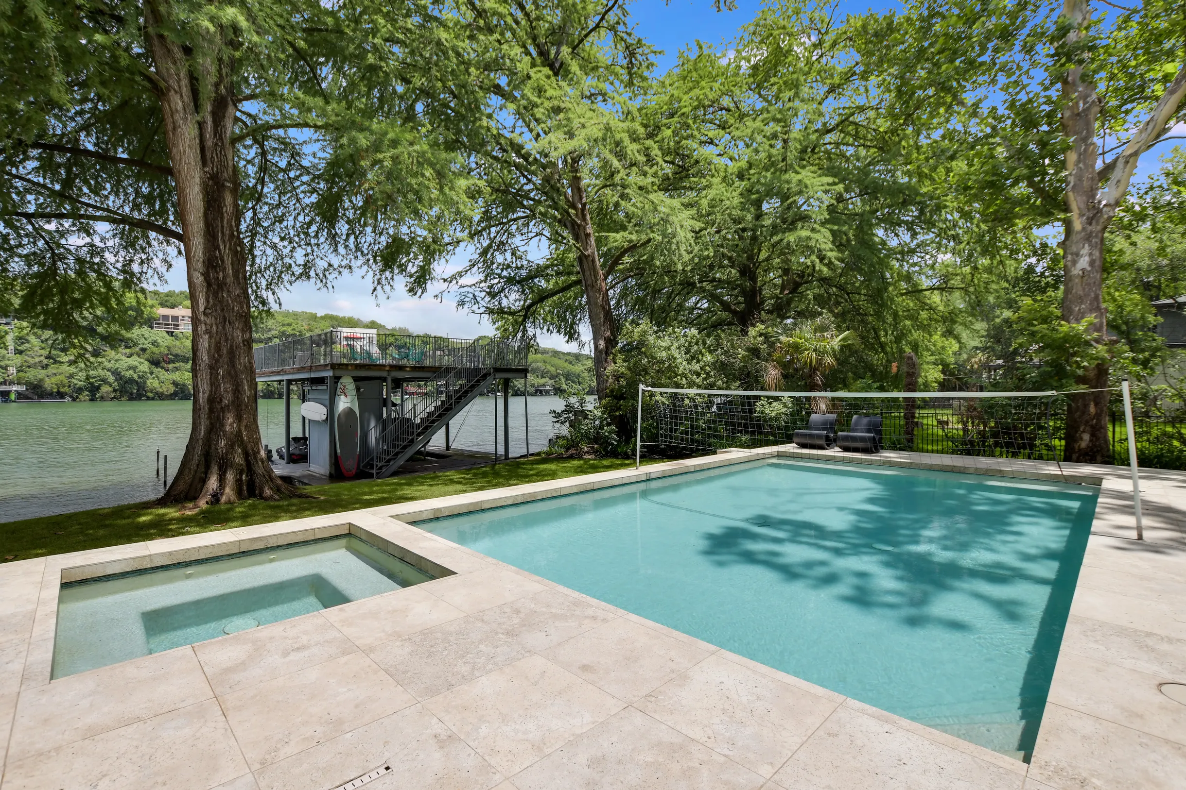 Wander Austin Emerald #52