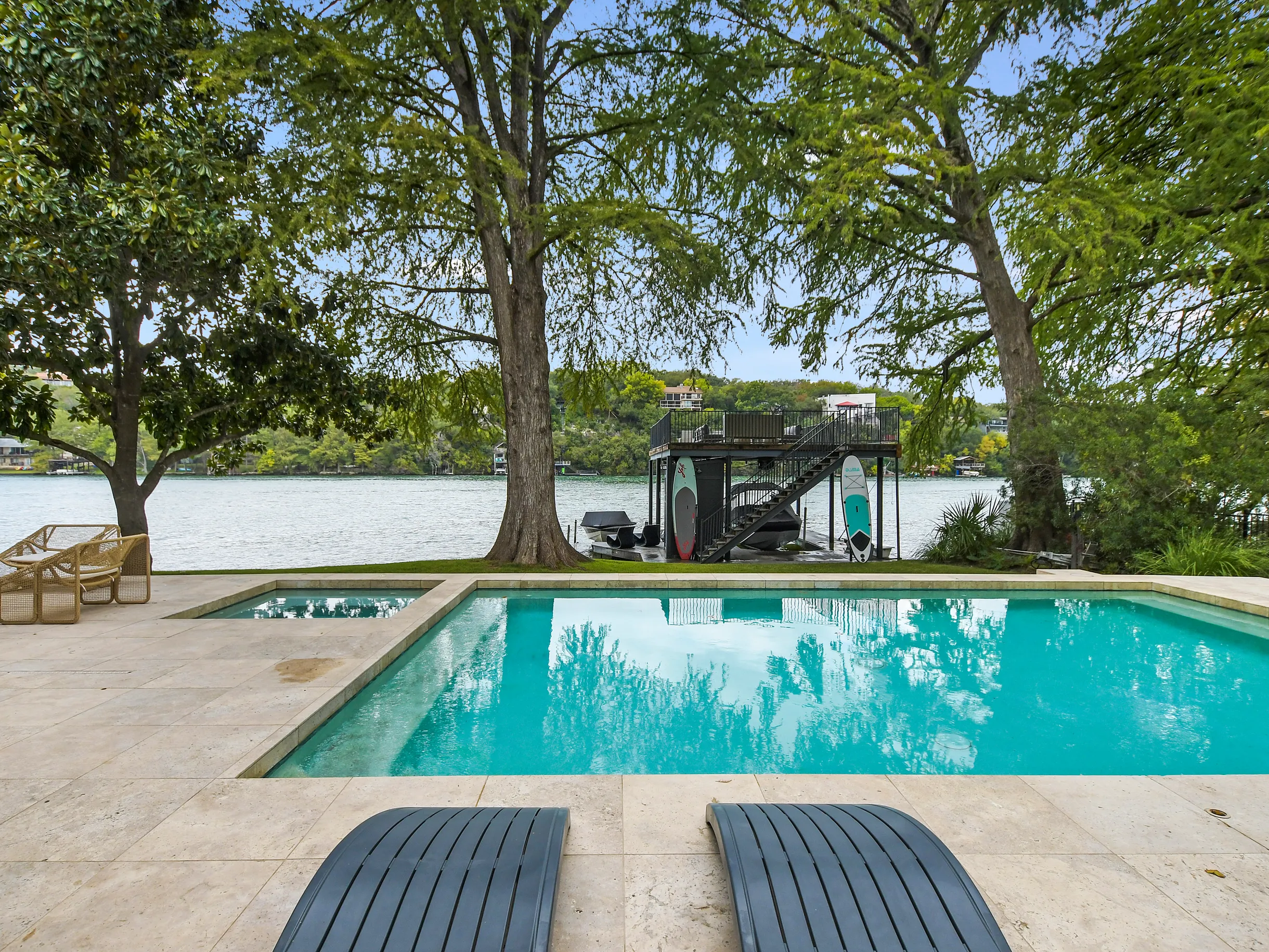 Wander Austin Emerald #54