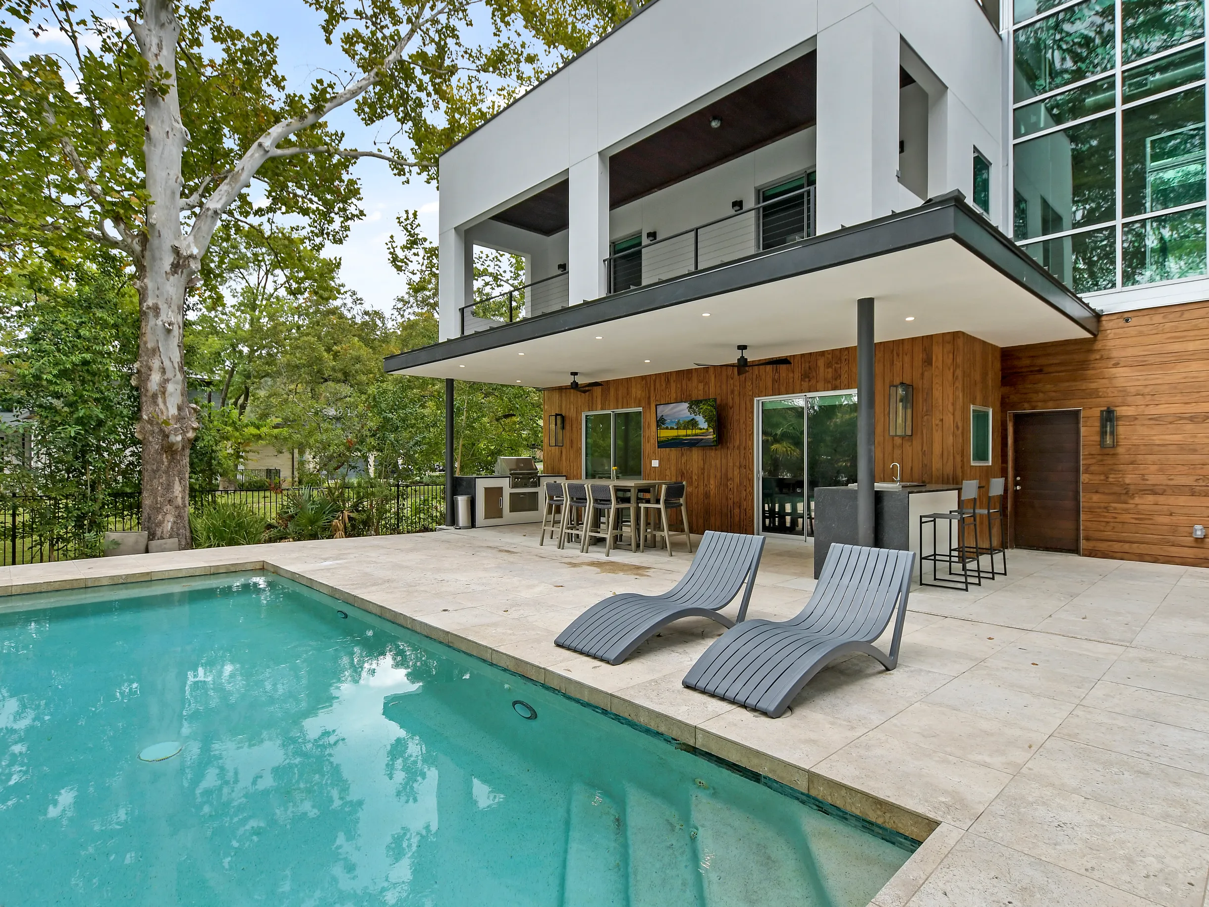 Wander Austin Emerald #48