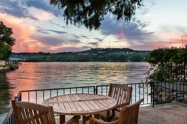 Wander Austin Vista #15