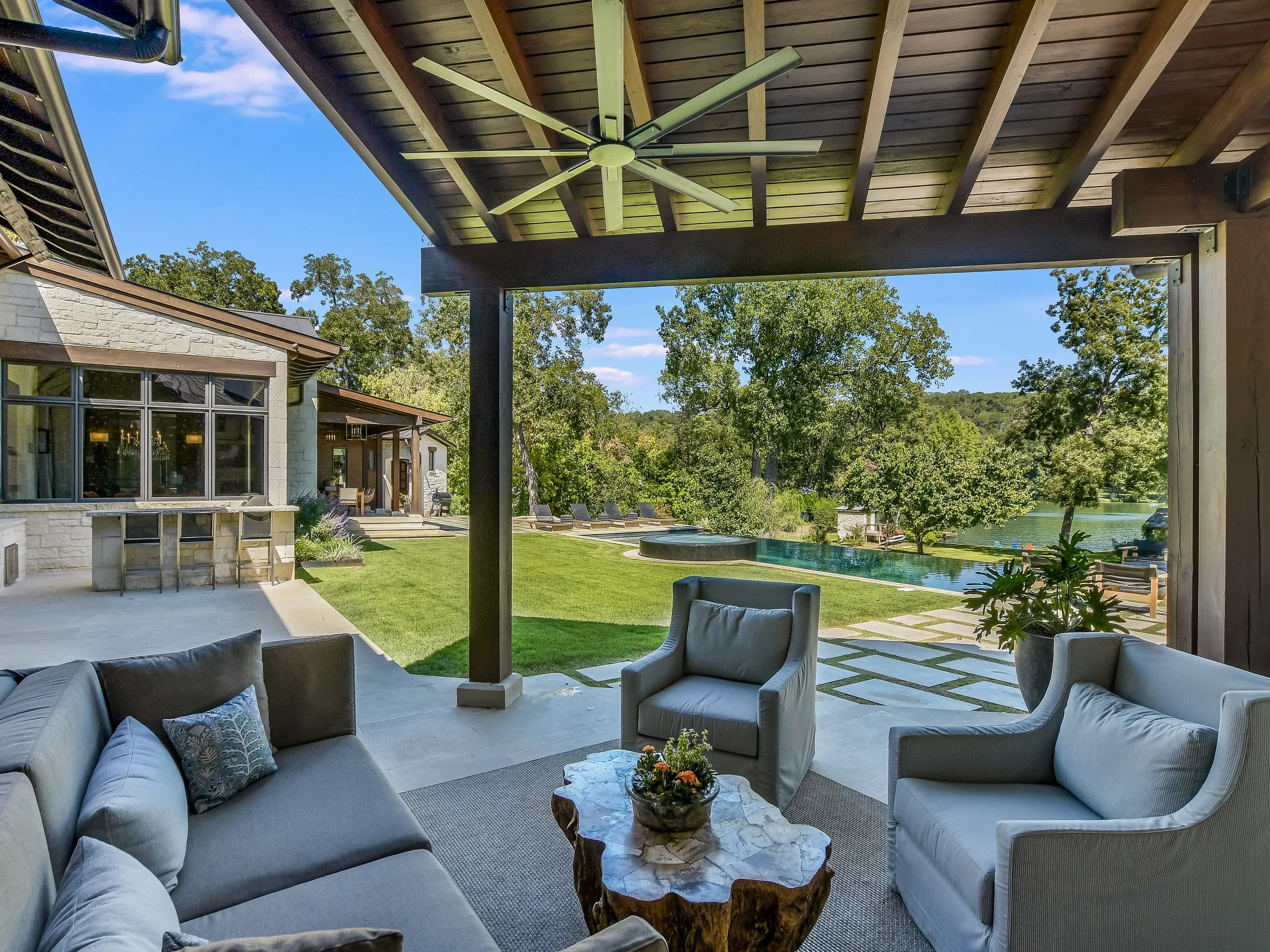 Wander Austin Riverstone #46