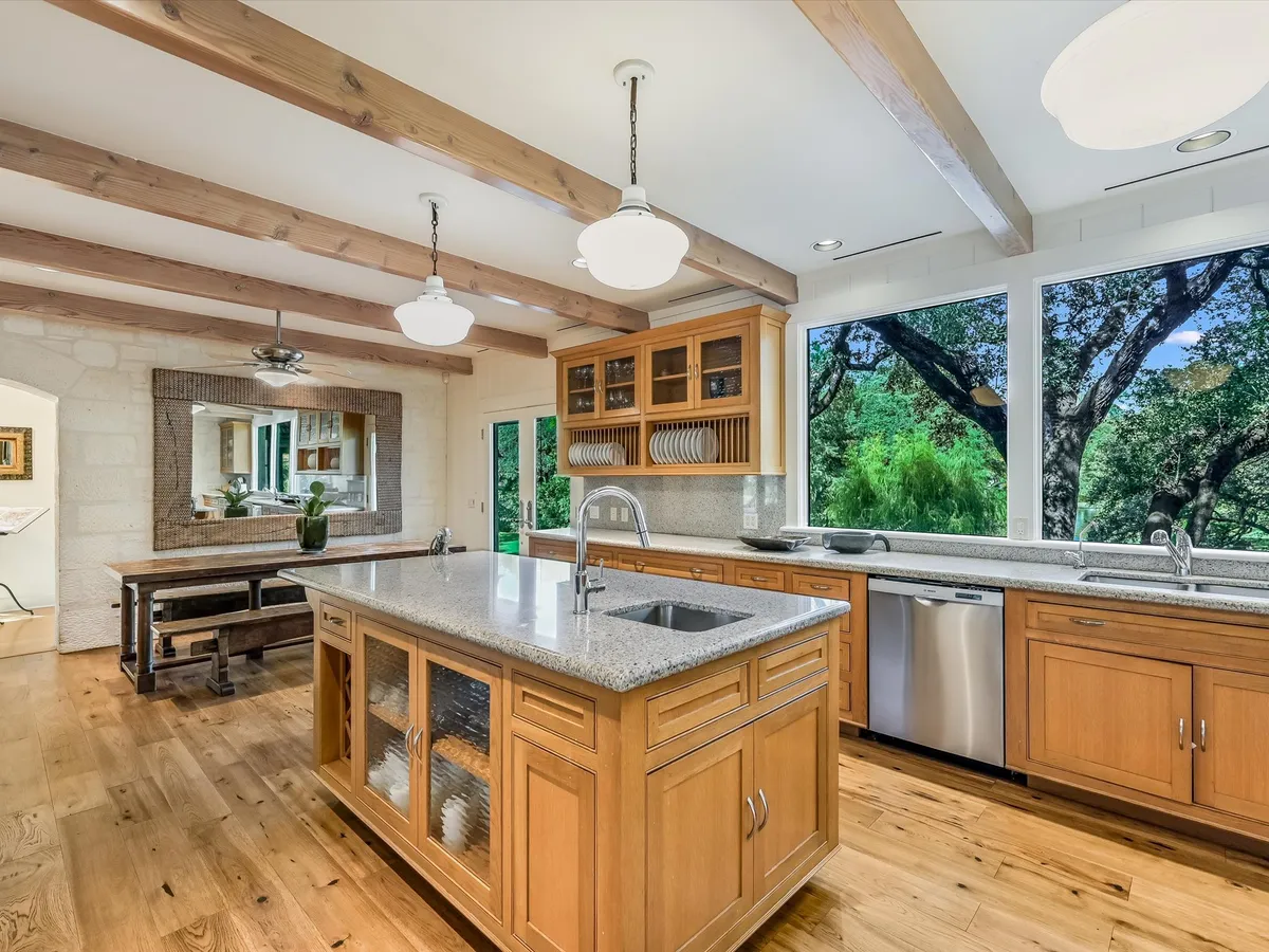 Wander Austin Woods #7