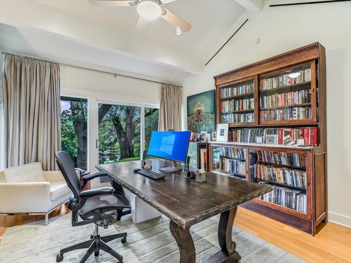 Wander Austin Woods #10