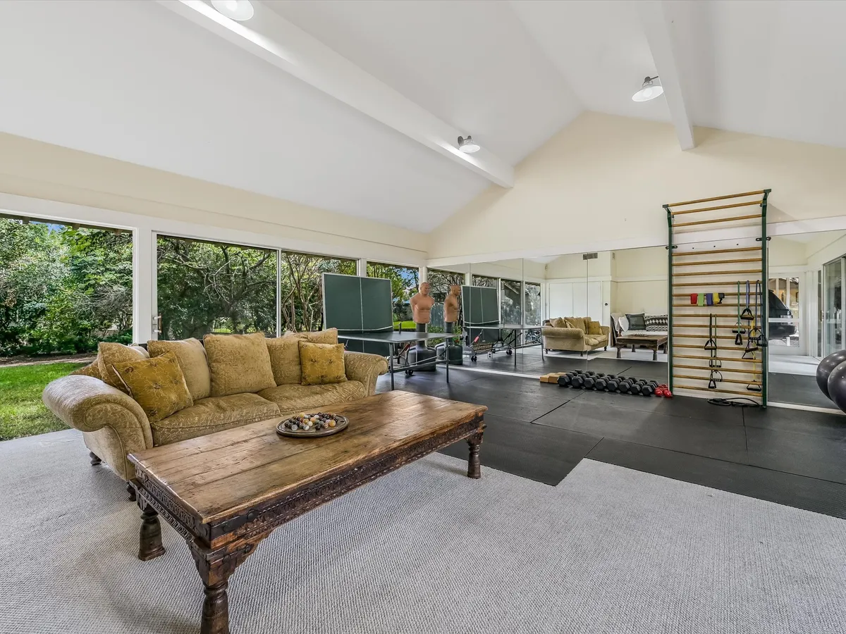 Wander Austin Woods #20