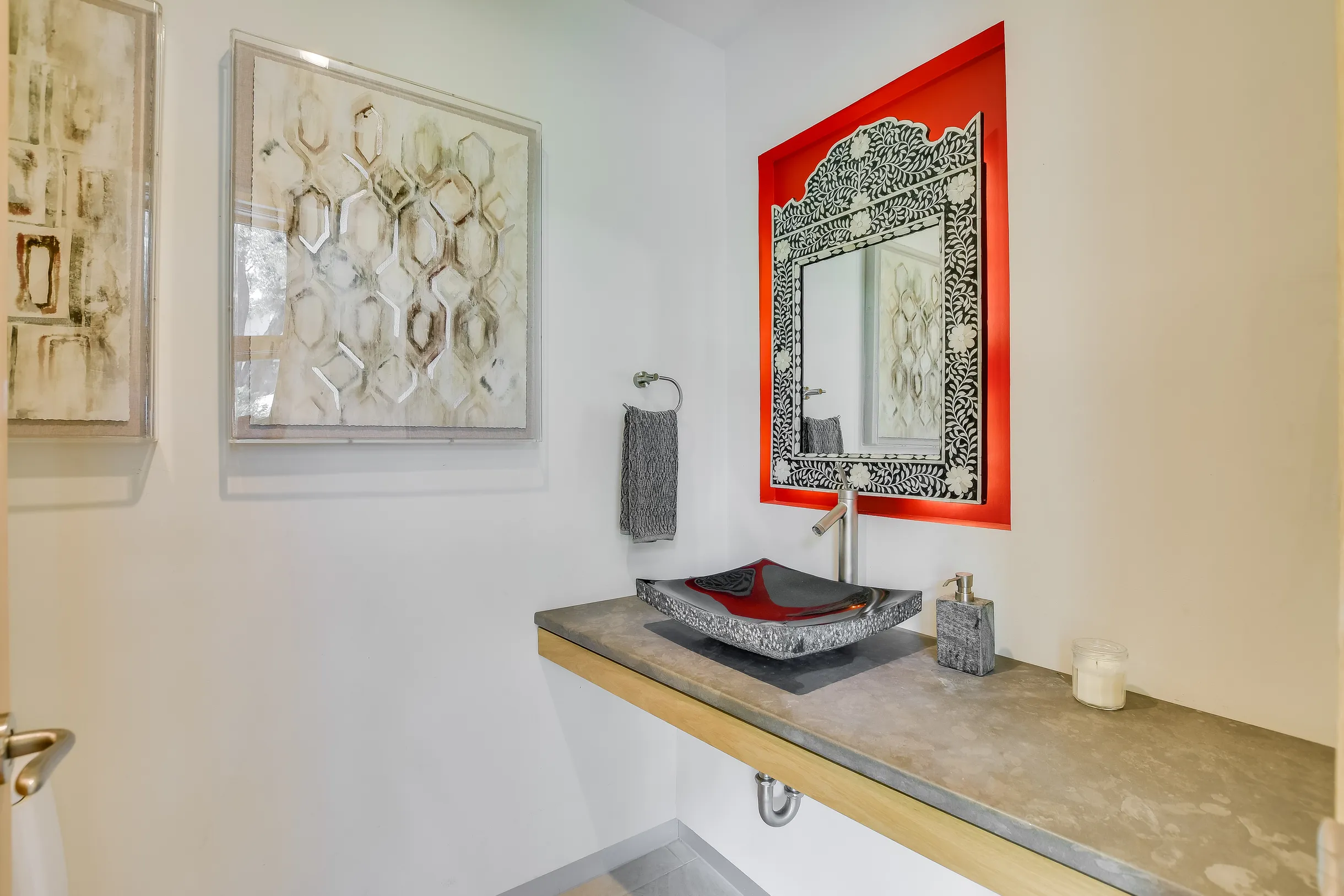 Wander Austin Waterfront #10