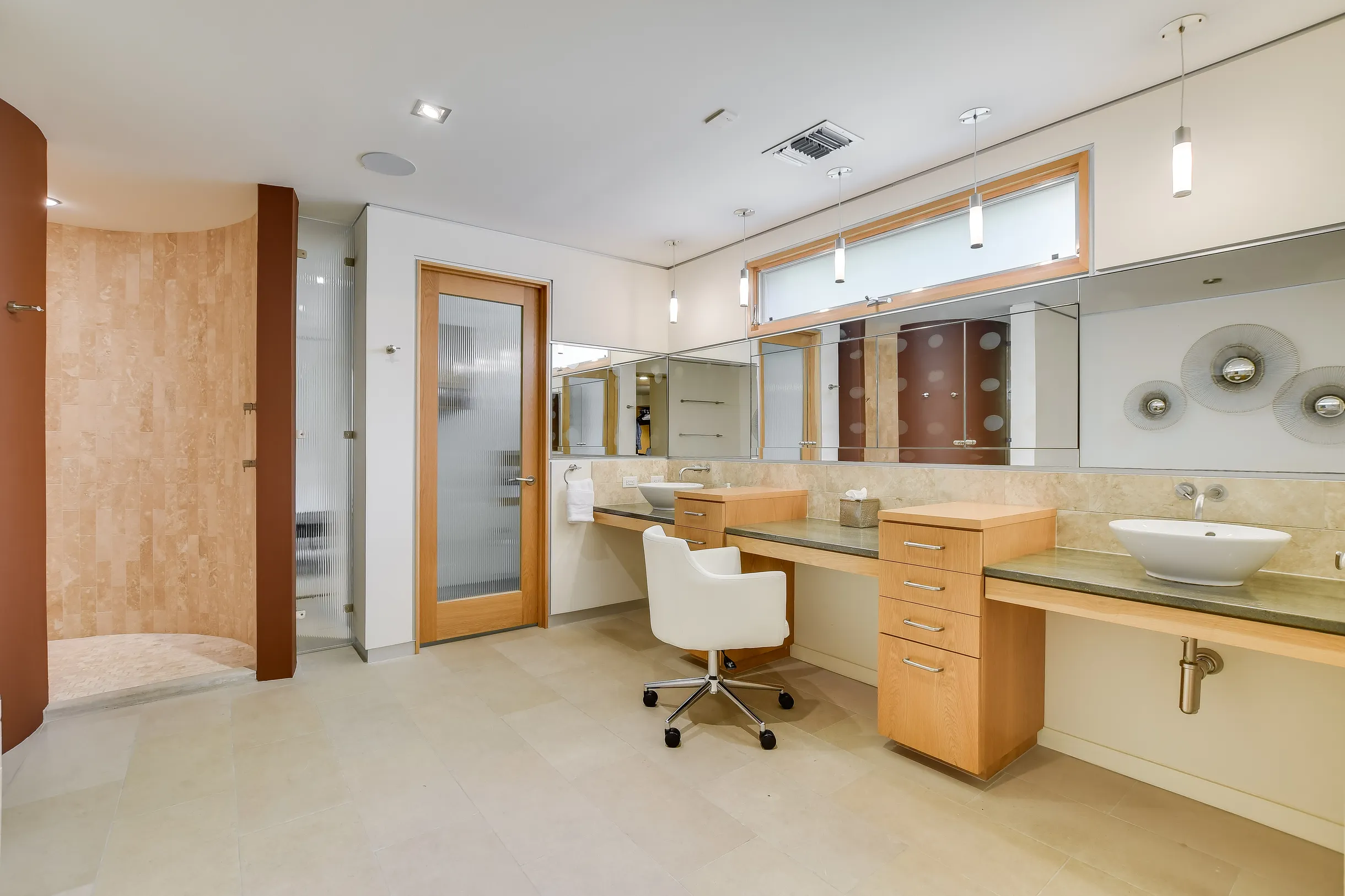 Wander Austin Waterfront #15