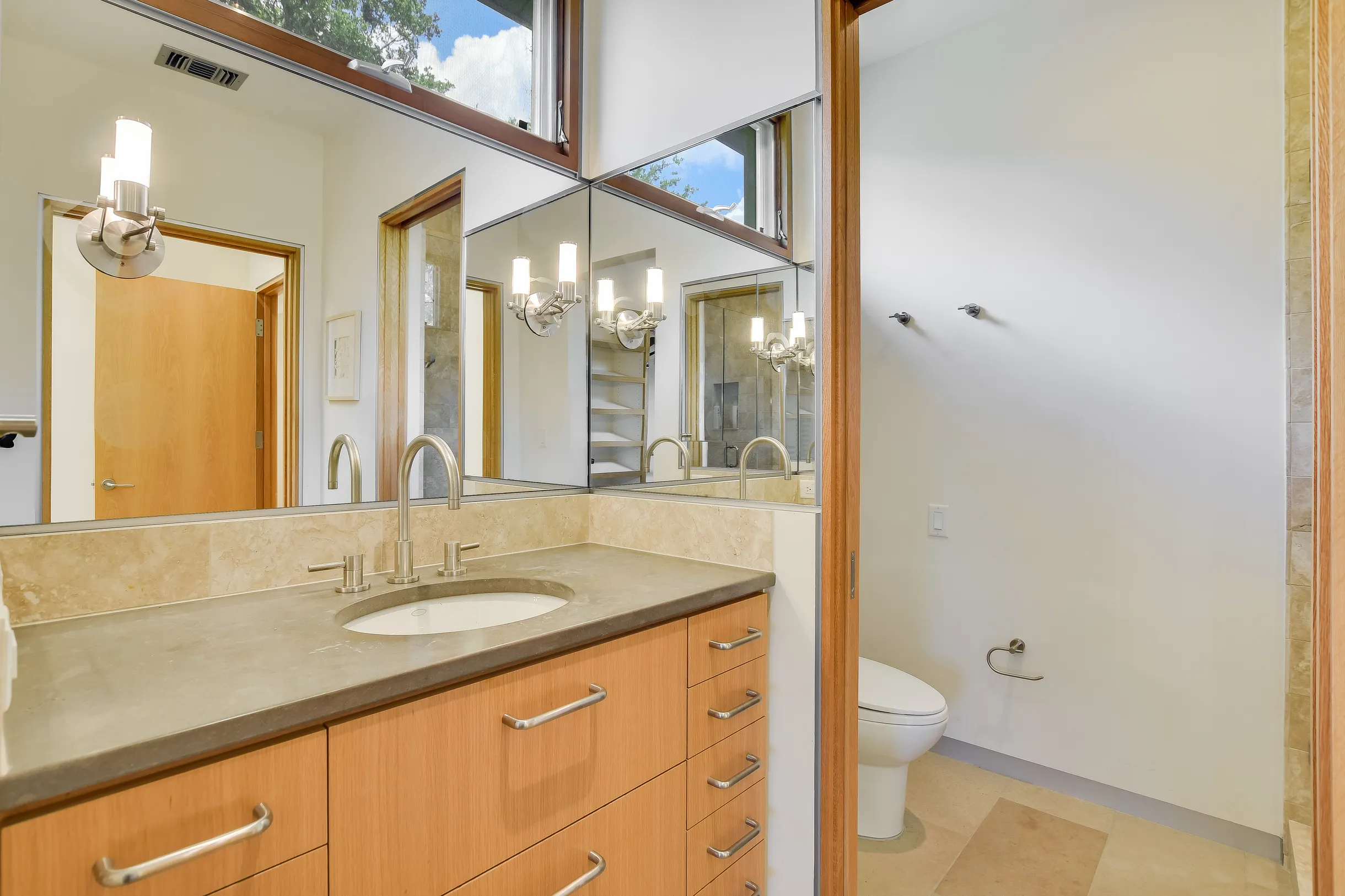 Wander Austin Waterfront #21