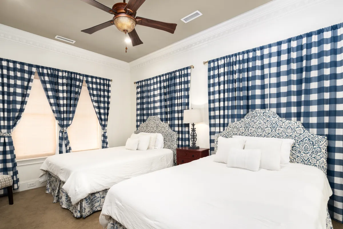 Bedroom 3 image