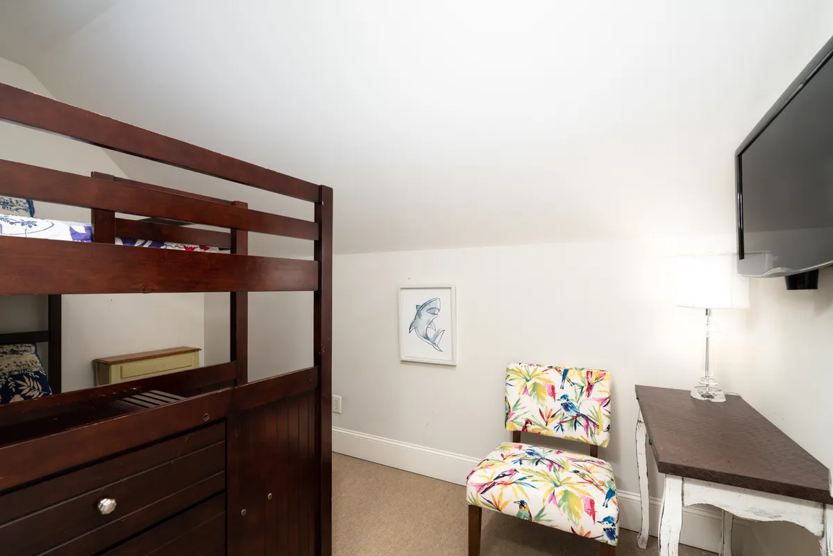 Bedroom 6 image