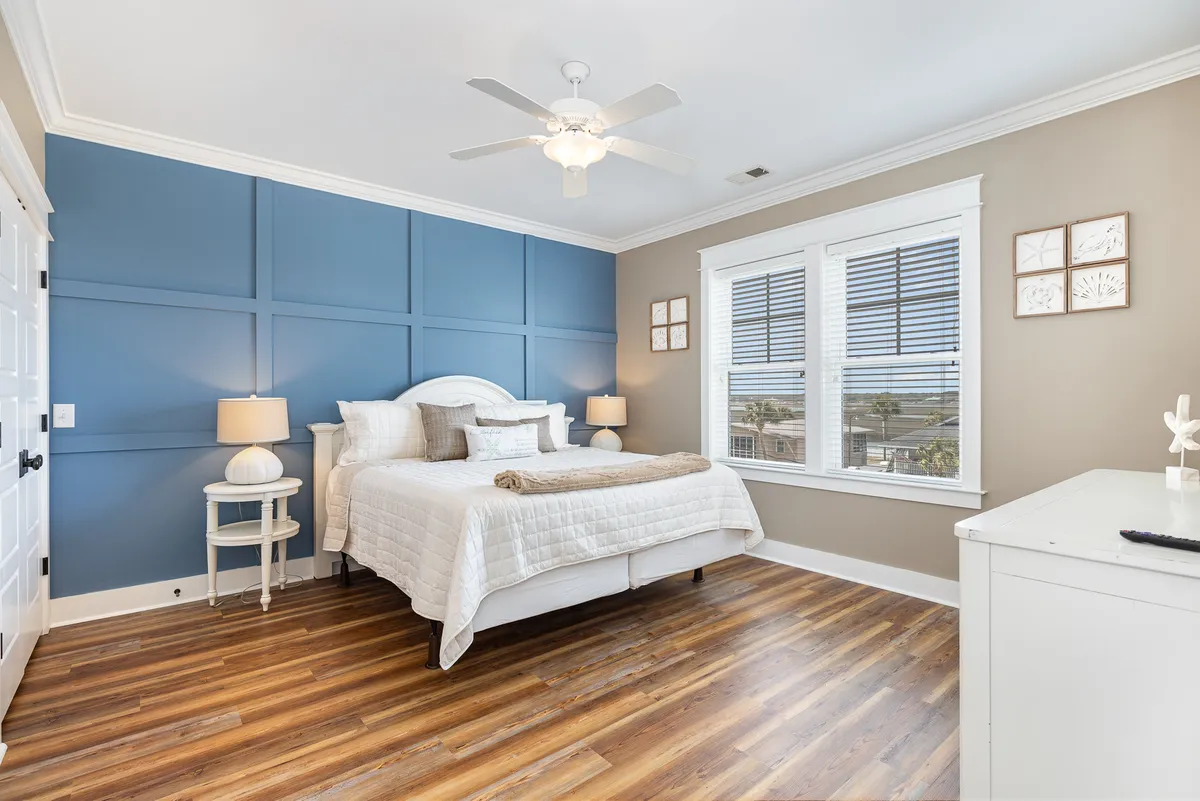 Bedroom 5 image