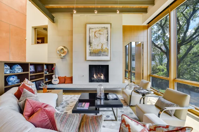 Wander Austin Waterfront #3