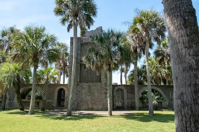 Huntington Beach State Park