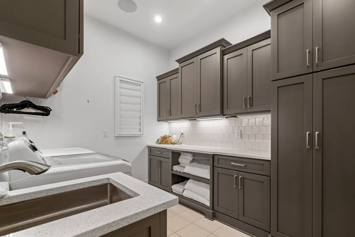 Wander Nashville Heights