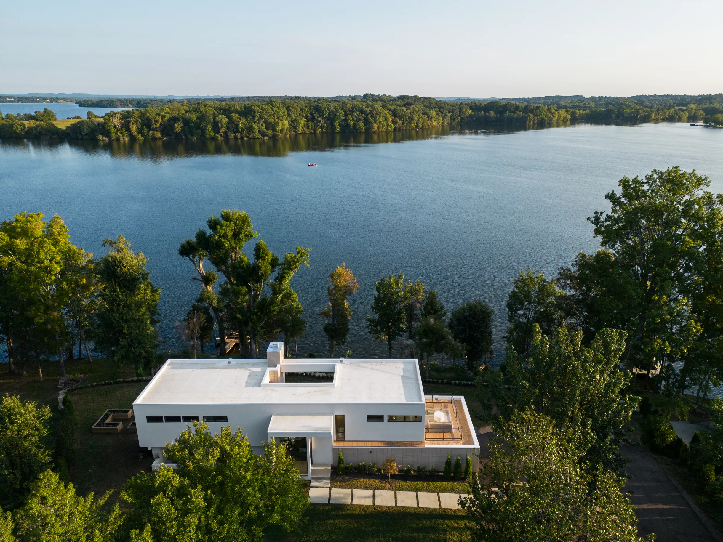 Wander Nashville Lakeside #34