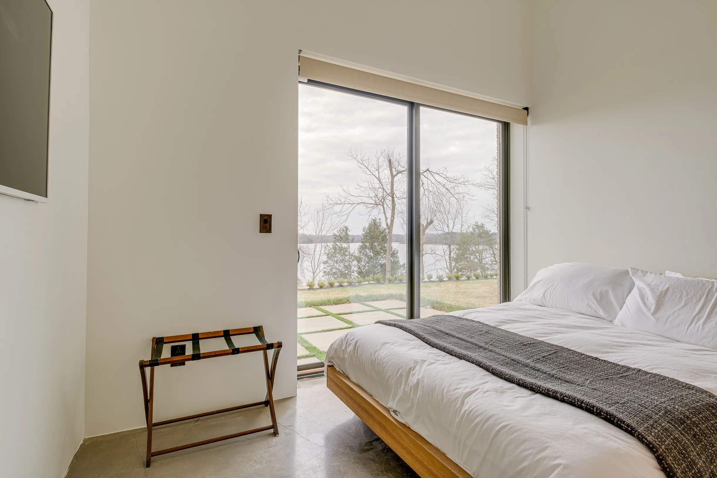 Wander Nashville Lakeside #8