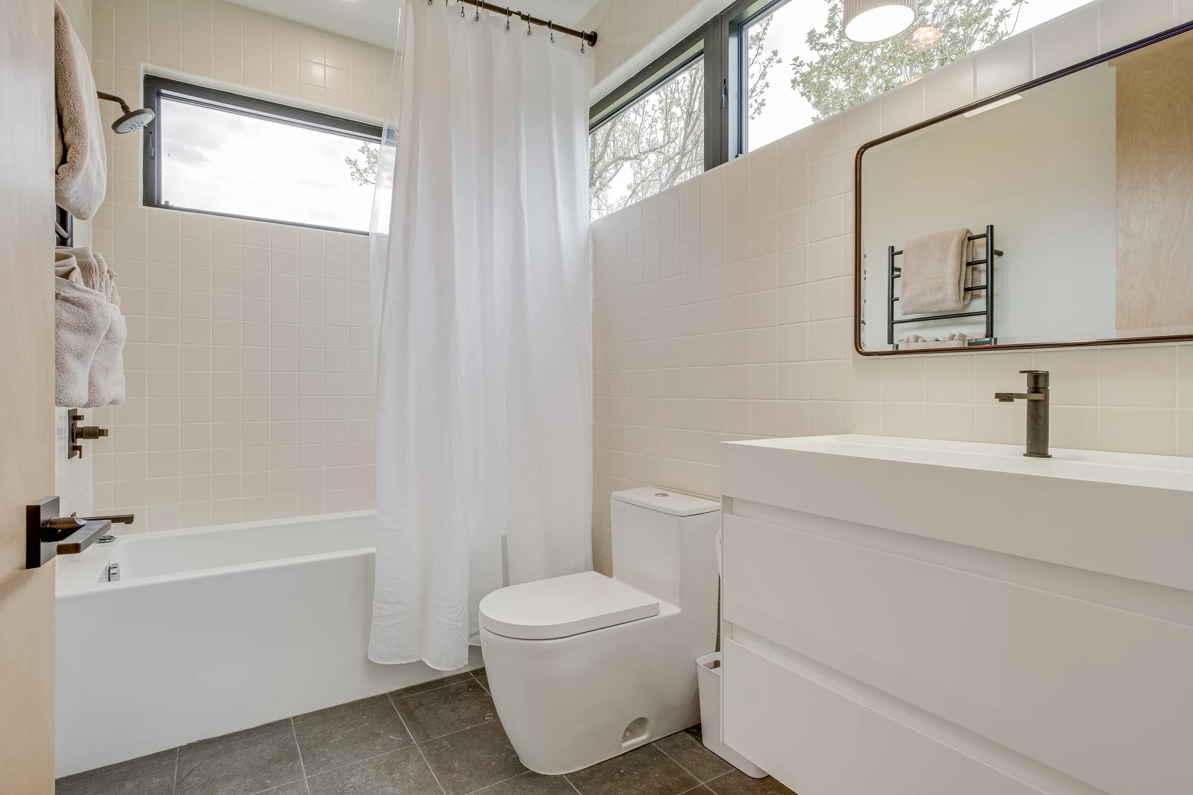 Wander Nashville Lakeside #13