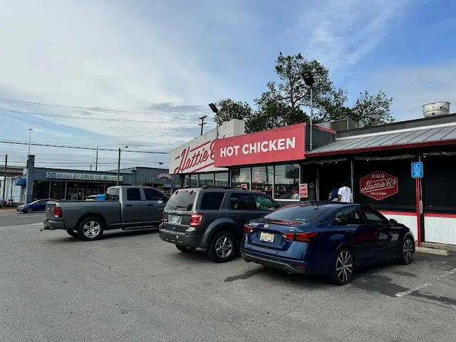 Hattie B's Hot Chicken - Nashville - West