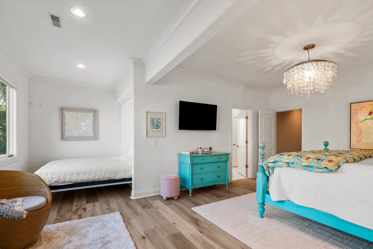 Wander Nashville Bay #33