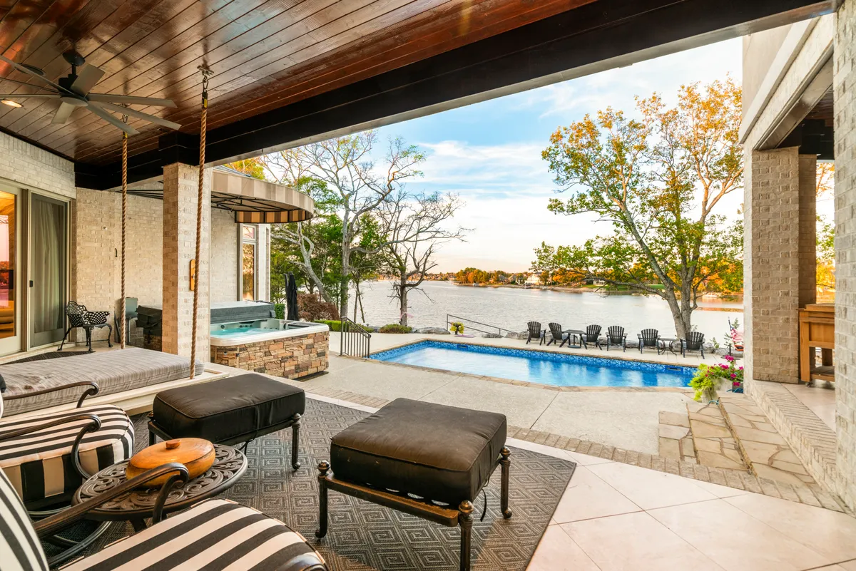 Wander Nashville Bay #49