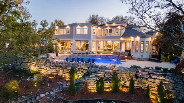 Wander Nashville Bay #4