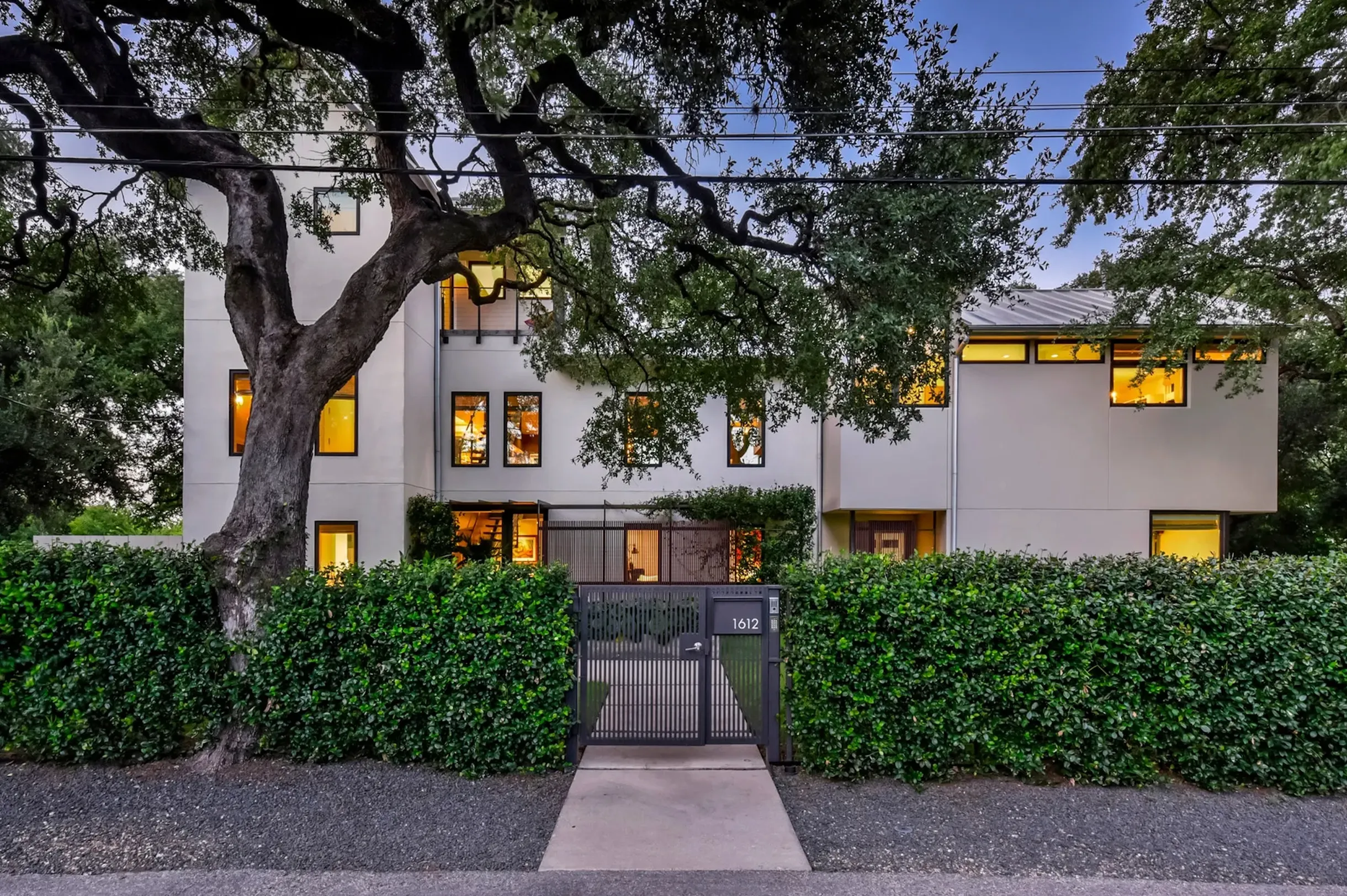 Wander Austin Capitol #2